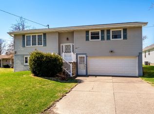 1902 Amherst Ave, Muscatine, IA
