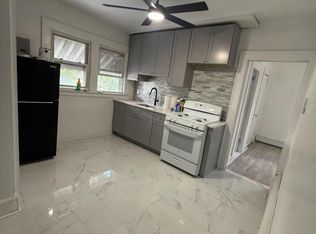 85 Sunnyside Ter Floor 3, East Orange, NJ 07018