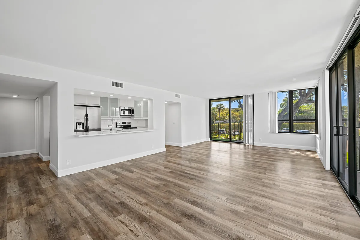 Building Photo - 799 Jeffery St #202