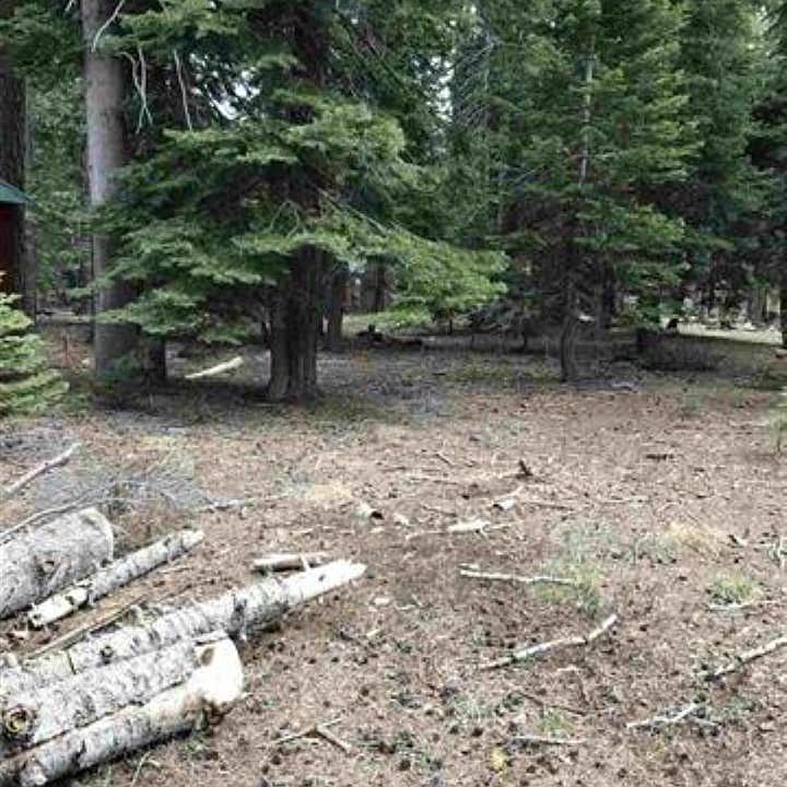 1st image of L8-B43 8th Ave