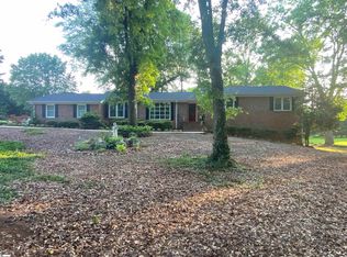 145 Shannon Lake Cir, Greenville, SC 29615