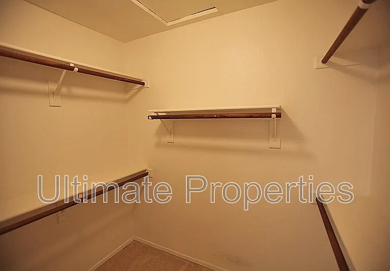 1225 E Harvard Ave — Photo 16