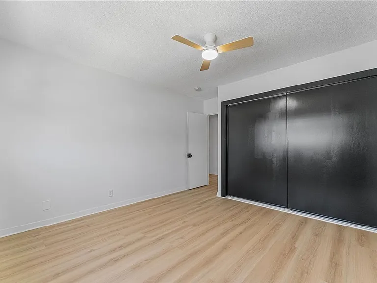 1626 Pine Ave #N — Photo 9