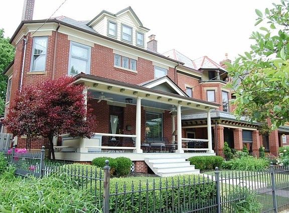 5th image of 697 Dennison Ave