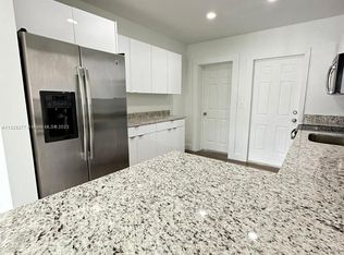 256 W 25th St, Riviera Beach, FL 33404