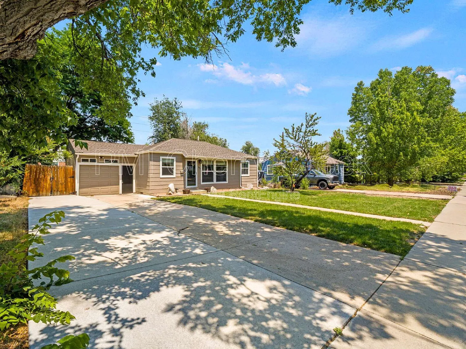 3 bed, 1.0 bath, 835 sqft, $2,800 — Photo 2