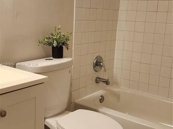 1631 SW 44th Ave #1-3, Fort Lauderdale, FL 33317