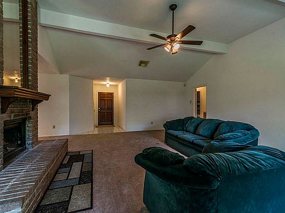 5th image of 16811 Colony Bend Dr