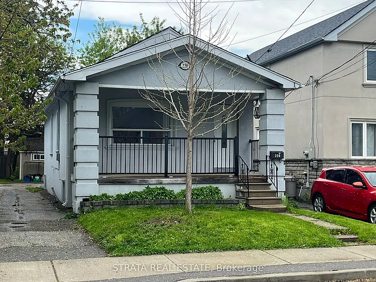 220 Holborne Ave — Photo 33