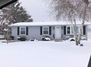 206 Leet St, Lena, IL 61048