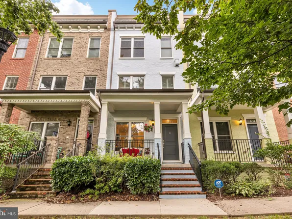 639 Regent Pl NE, Washington, DC 20017