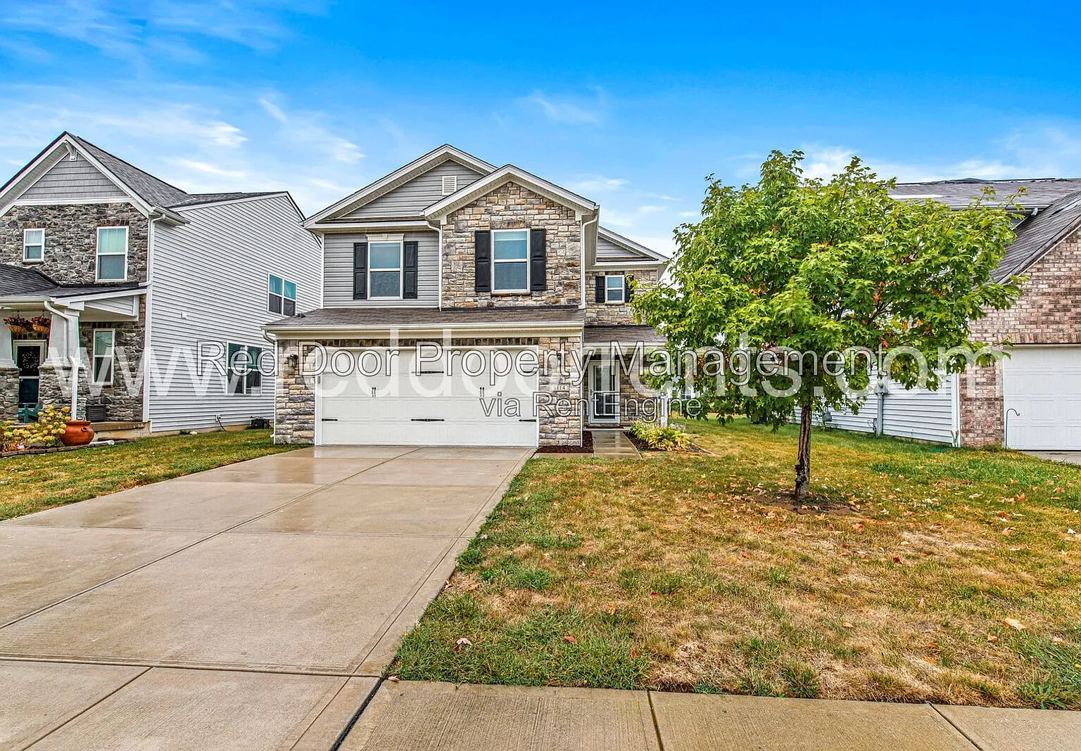 3 bed, 2.5 bath, 2130 sqft, $2,300 — Photo 2