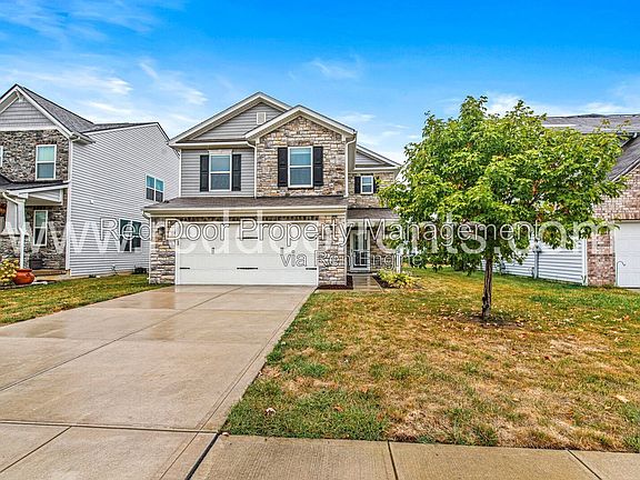 2nd image of 6114 Pebblebrooke Rd