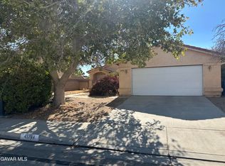 43764 Nicole St, Lancaster, CA 93535