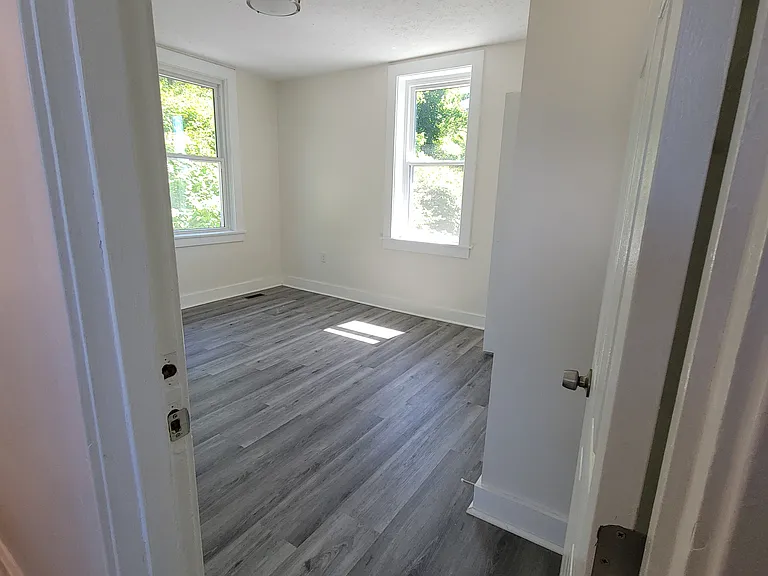 3412 Monroe St — Photo 16