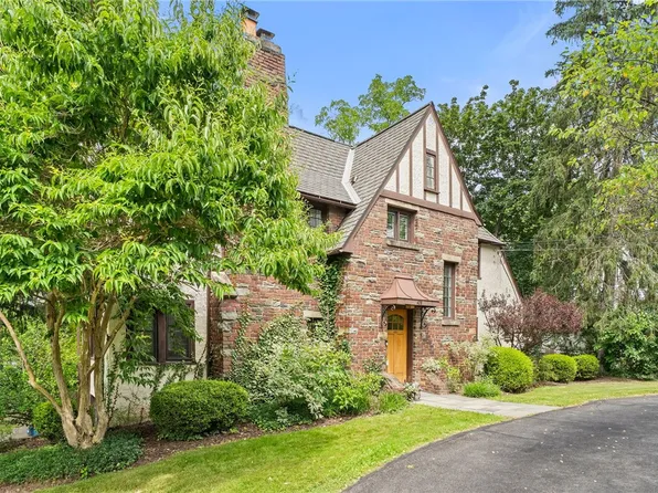 420 Hanshaw Rd, Ithaca, NY 14850