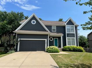 5805 W 152nd Pl, Overland Park, KS 66223