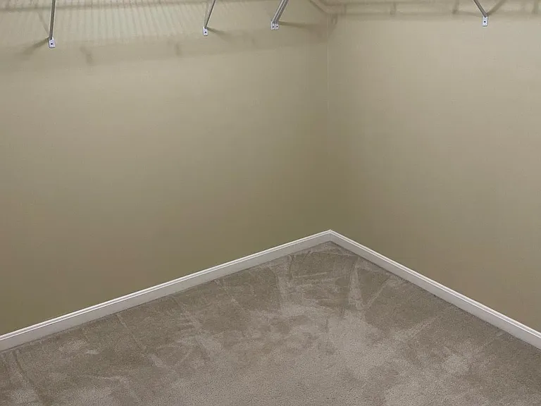 233 Morlyn Dr — Photo 18
