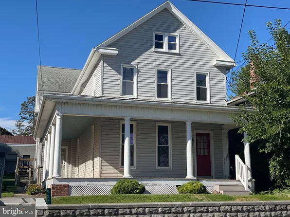 537 W Main Ave, Myerstown, PA 17067