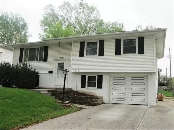 12429 Westwood Ln, Omaha, NE 68144