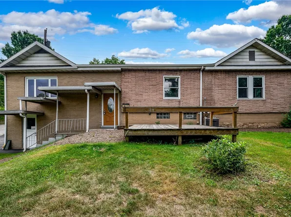 2 Cooledge St, Lyndora, PA 16045