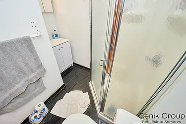 Rented by Genik Group Corp