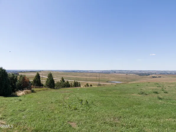 5306 Cornice Dr, City Of Bismarck, ND 58503