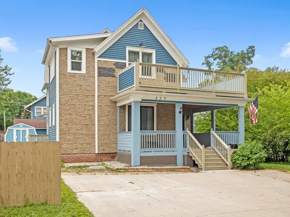 327 Benton St, Boone, IA 50036