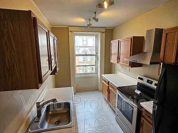 2nd image of 16 2nd St APT 3F