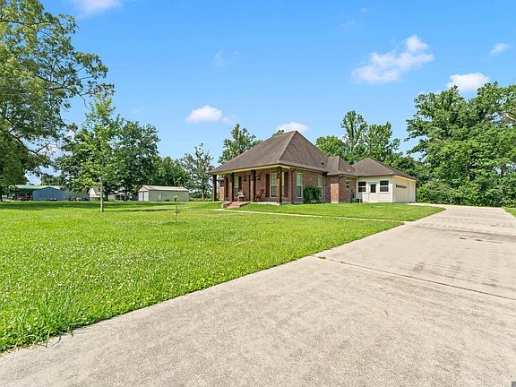 4th image of 17053 Hardy Ln