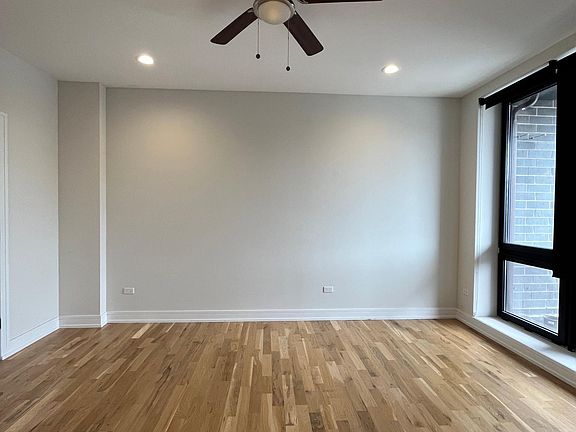 2nd image of 2556 W Armitage Ave #202
