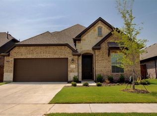 616 Bridgewater Rd, Fort Worth, TX 76131