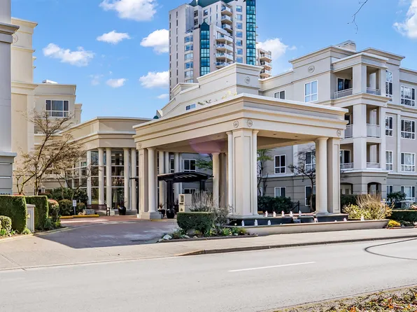 3098 Guildford Way #409, Coquitlam, BC V3B 7W8