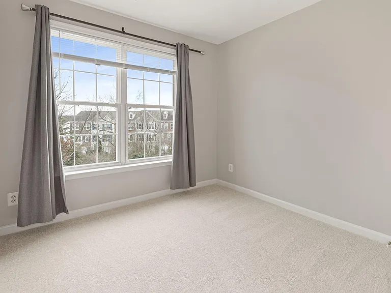 5192 Fiery Dawn Ct — Photo 23
