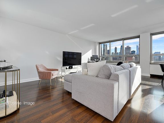 2nd image of 88 W Schiller St APT 2406