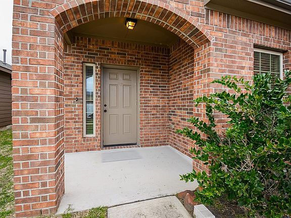 3rd image of 5511 Casa Mila Drive