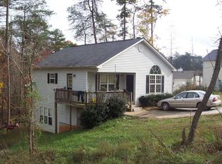 5490 Belvedere St, Cumming, GA 30041