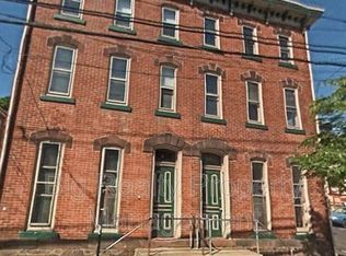 70 N Main St, Spring City, PA 19475