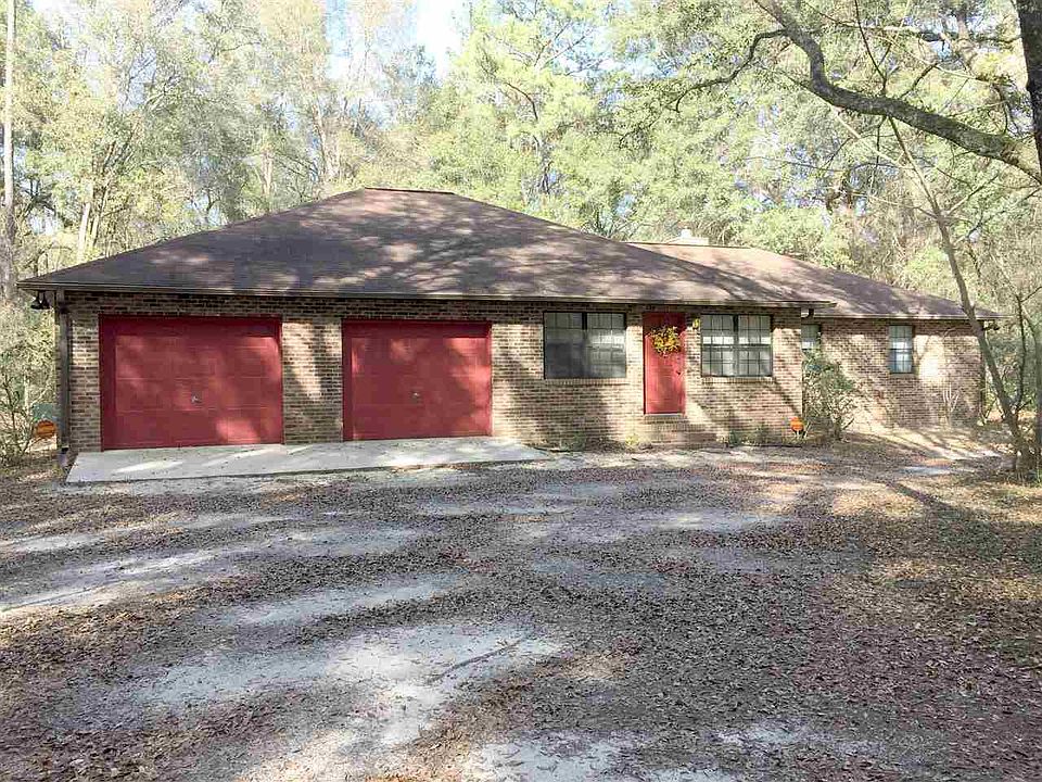 1st image of 24 Fisher Creek Dr
