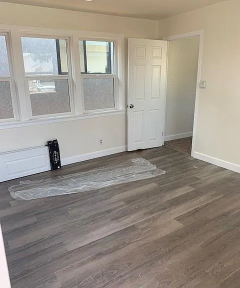 10210 Monterey St — Photo 13