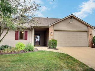 8911 Falcons Run, Fort Wayne, IN 46825