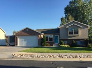 3337 W 550 N, Clearfield, UT 84015