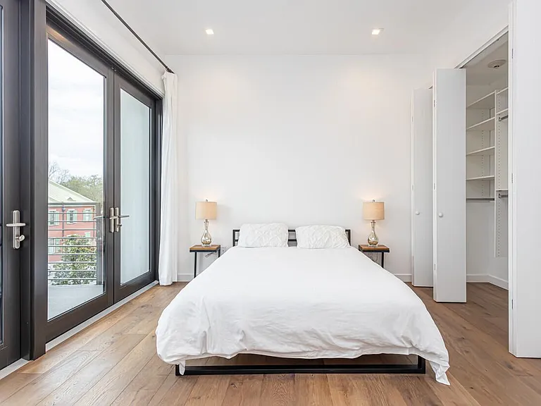 618 N Rampart St #201 — Photo 16
