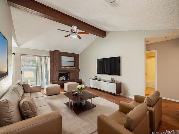 5th image of 7523 LEDGEBROOK DR
