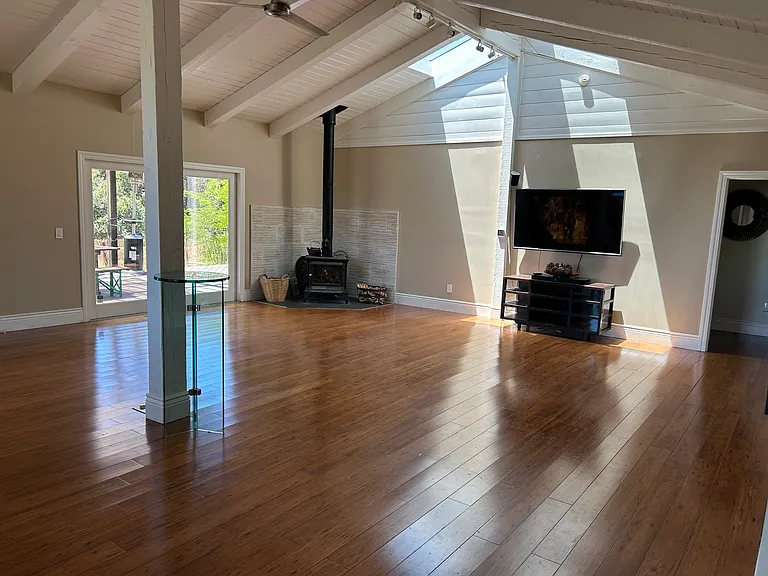 800 Sanel Dr — Photo 20