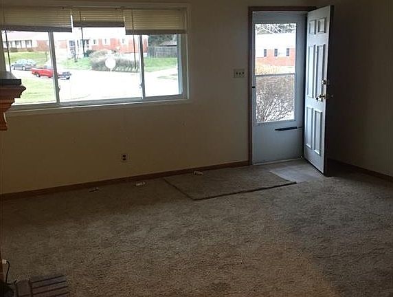 2nd image of 1628 Ironwood Dr
