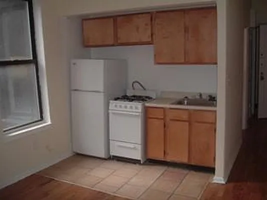 Rented by Level Group | media 31