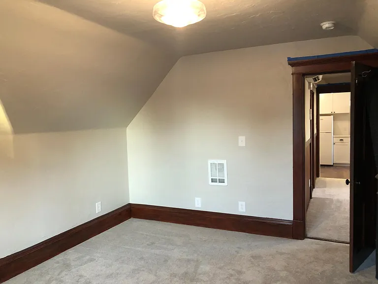 2400 Humboldt St #201 — Photo 18