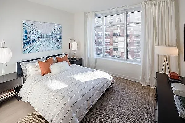 45 Hoyt St #25F — Photo 4