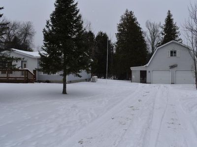 5869 E Point Rd, Harrisville, MI, 48740
